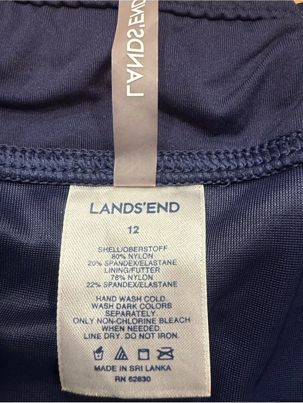 Lands’End 2 piece tankini top  and bottoms size 12.
